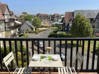 Appartement 2 pièces en bord de mer avec accès direct à la plage de Cabourg, proche Thalassothérapie - FR-1-487-336 - Cabourg - 1