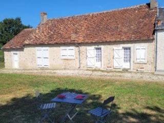 Maison de plain-pied au bord d'un étang en Berry, avec services inclus et garage pour vélos/motos - FR-1-591-353 - Rosnay - 7
