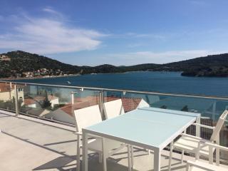 Villa Perla Penthouse - Tisno - 9