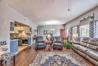 Cozy Up Haus - 6