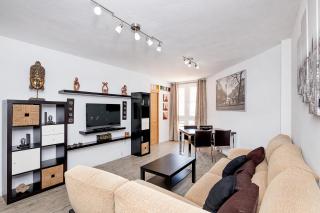 BHost - Roca Castle - Torremolinos - 9