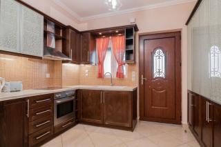 Taso's Modern House! - 7