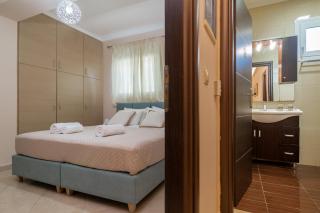 Taso's Modern House! - Zakynthos - 7