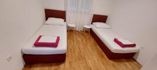 LUCIJA - Kaštela (Castelli) - 4