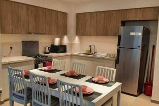 2 Bedroom Apartment Available For Short Term Stay - 8