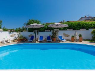 Apartment Tiziana-4 by Interhome - Umago - 0