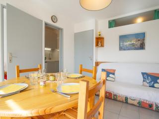 Apartment Les Rives du Lac-7 by Interhome - 2