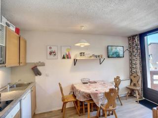 Studio Cabine 4 Pers, Ski aux Pieds, Balcon, Les Menuires - FR-1-178-338 - Les Menuires - 2