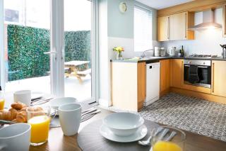 Charming 4-bed Townhouse on South Cliff - Scarborough - 9