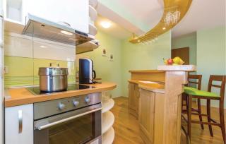 Gorgeous Home In Jadranovo With Kitchen - 2