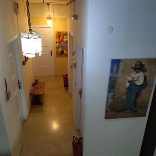 Papas Rooms on the Seafront - Oreoi - 3