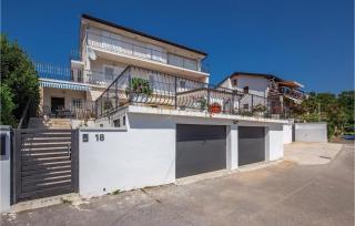 Nice Apartment In Jadranovo - Jadranovo - 3