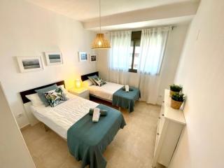 GATU PREMIUM Racimo, terraza, aire ac, piscina comun, wifi y parking " Preferente mayores de 25 años y familias " - El Puerto de Santa María - 2