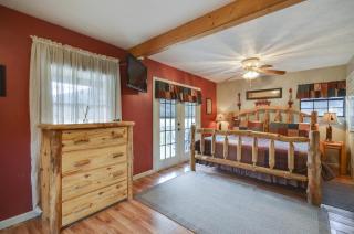 Sweetpeas - Pigeon Forge - 9