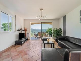 Charming Villa Near Les Vans - 8