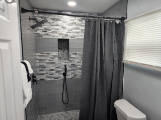 STUDIO 4A - Lakeland - 5