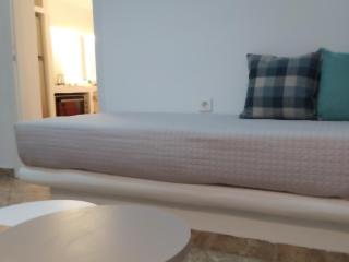 White Home in Naxos town - 5