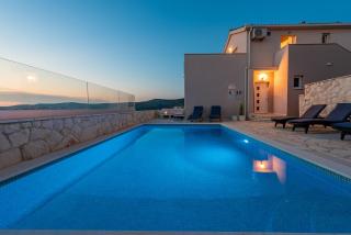 Villa Mona Apartments - Ražanj - 0