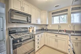 Waterfront Syracuse Home with Patio and Fire Pit! - Syracuse - 2