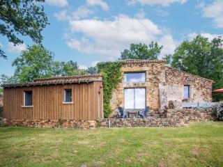 Holiday Home in Mazeyrolles with Garden - Mazeyrolles - 5