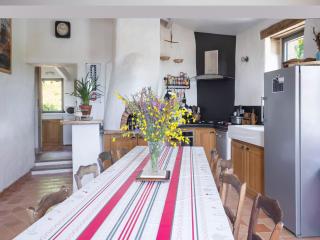 Holiday Home in Mazeyrolles with Garden - Mazeyrolles - 9