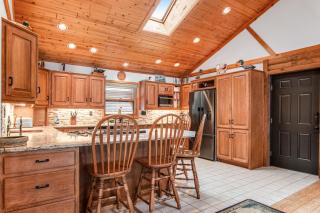 Sailor's Point Lodge - Eagle River - 1