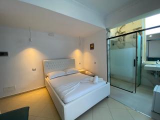 Hotel Kristal Borsh - Borsh - 2