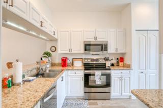 Pleasant Stay at Tara - 4