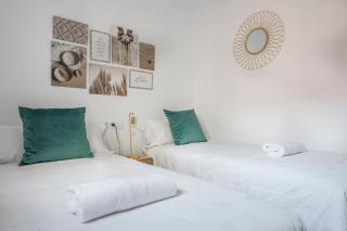Family HOME SUITS Encantos de Sevilla - Sevilha - 3
