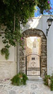 Anoi Rooms - Città di Tinos - 9