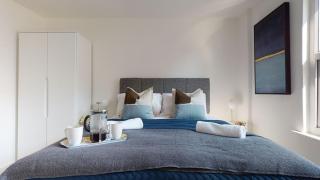Findon House- Spacious 3BR, contractor, relocations friendly,10mins from GATWICK Airport, free parking, WIFI, garden - Crawley - 4