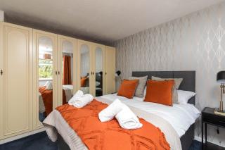 Findon House- Stylish & Spacious 3BR 10mins close to Airport - Crawley - 0