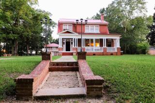 Historic House on the HillDownstairs ONLY - Tuskegee - 0