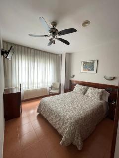 Hotel Valdés - Gijón - 9