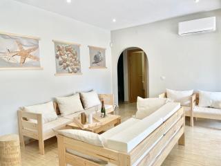 Villa Escaleta Costa dorada piscina salina y privada,barbacoa - Les tres Cales - 2