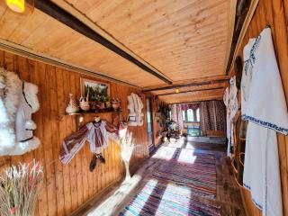 Lângă Stână - Curtea de Argeş - 2