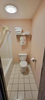 Mackinaw Budget Inn - Mackinaw City - 1