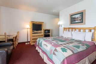 North Park Inn & Suites - 5