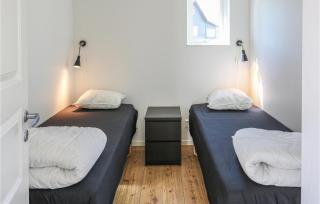 Beautiful Home In Löttorp With Wifi - Löttorp - 5