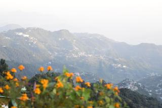 Prince Hotel Mallroad - 9