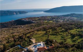 Stunning Home In Herceg Novi With Wifi - 6