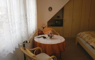 Cozy Apartment In Elmenhorst-Lichtenhag, - Elmenhorst - 1