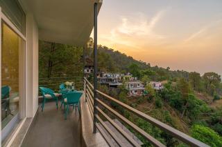 StayVista at Pristine Pines - Kasauli - 1