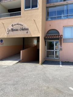 Petit T2 proche de la plage - 2