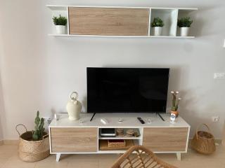 1ªLínea-50m de playa-Reformado-BBQ privada-Vistas al mar-3 terrazas - 2