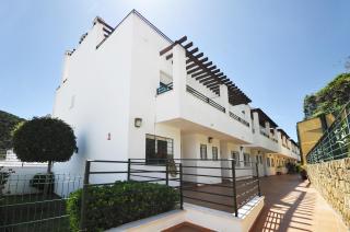 3 Bedroom Townhouse Benahavis Village - Benahavís - 3