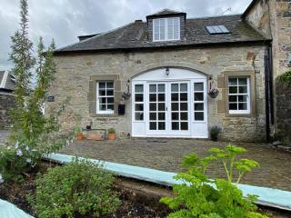 Charming Barn Conversion on Private Estate - Symington - 8