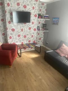 Claire’s AirBNB 2 - Belfast - 7