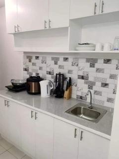 Cozy Boo Suite near Enchanted kingdom by Dynel - Santa Rosa - 1