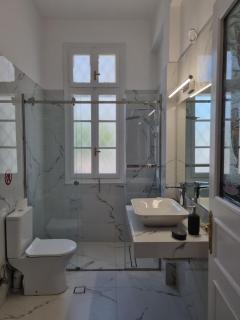 Hall Apartments & Rooms - by Avelink - Spata - 7